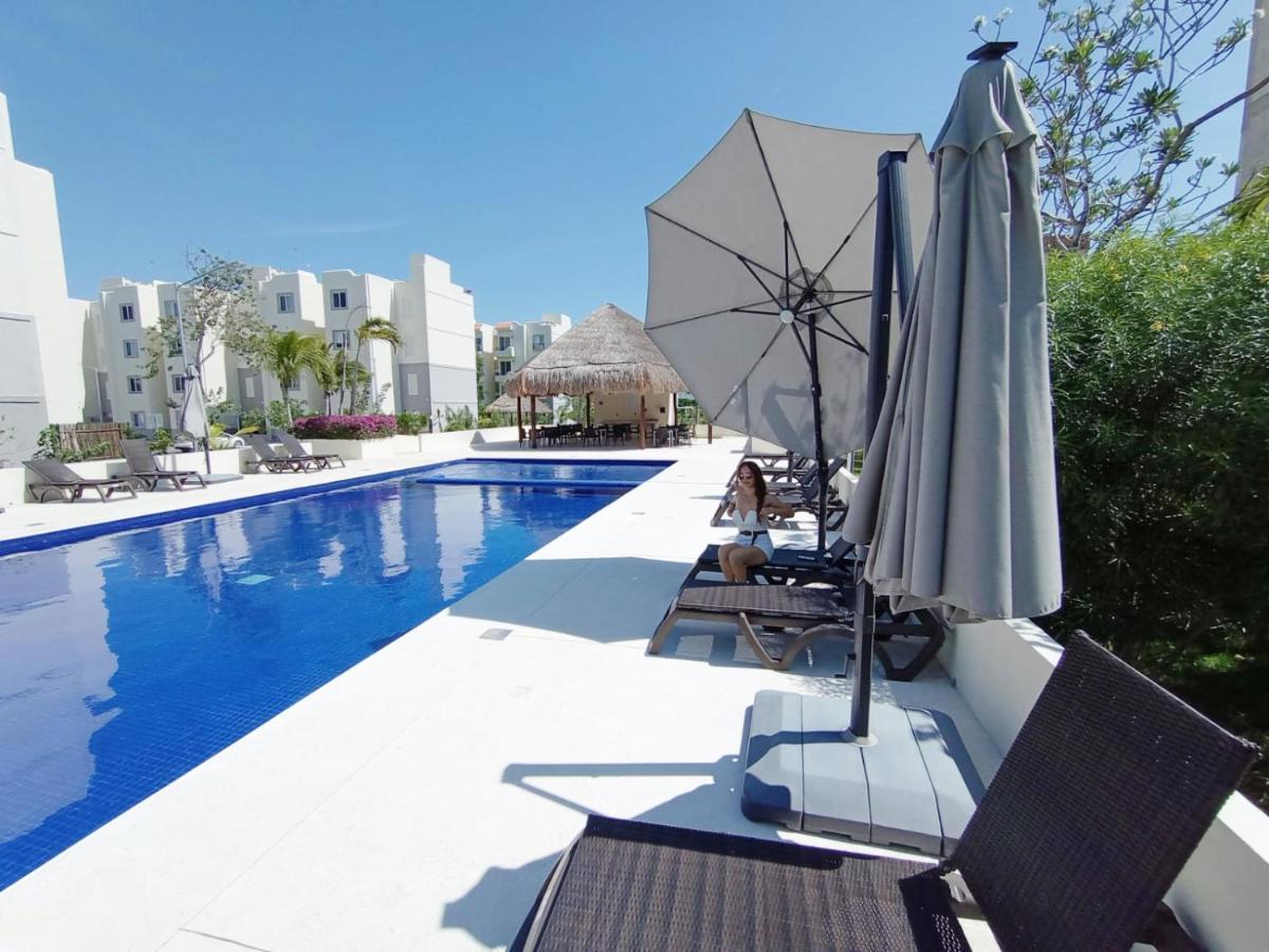 Love Vacations Τουλούμ Εξωτερικό φωτογραφία